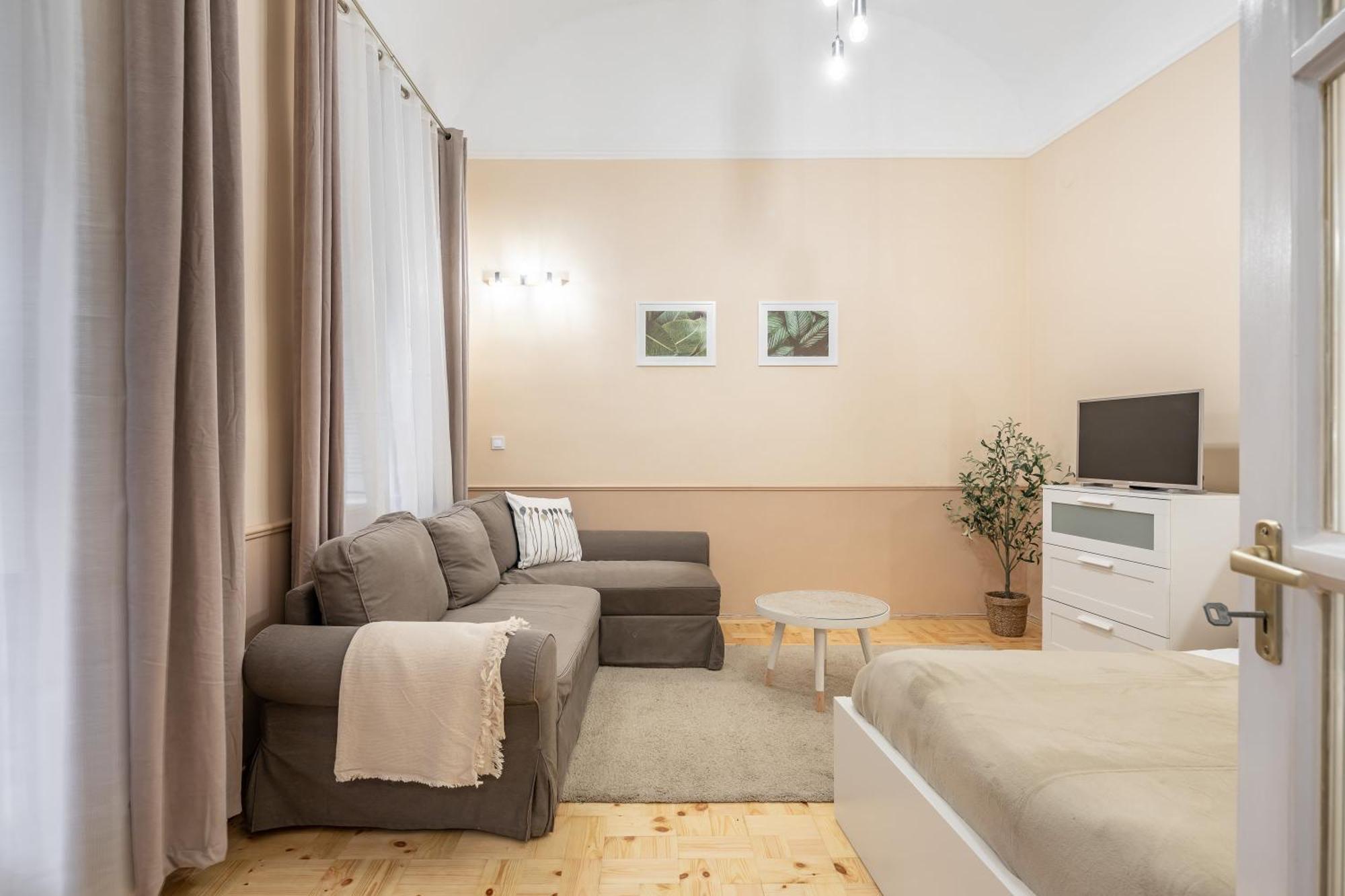 Excellent Location, Cozy Apartment Budapest Ngoại thất bức ảnh